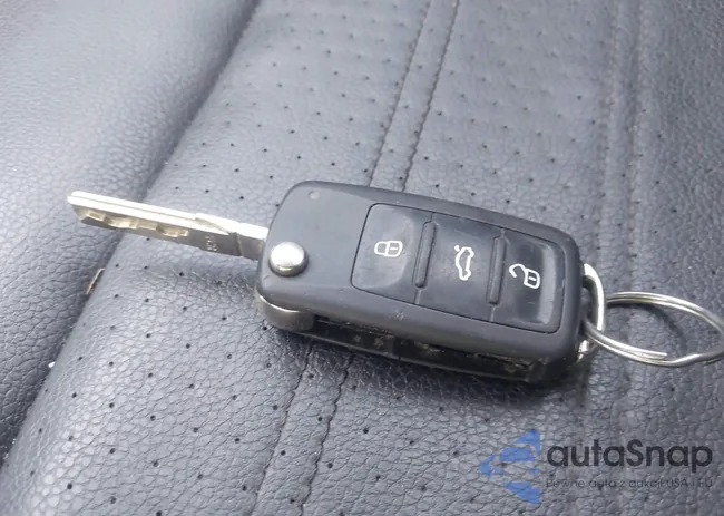 3VWL07AJ9FM408853: 44374936