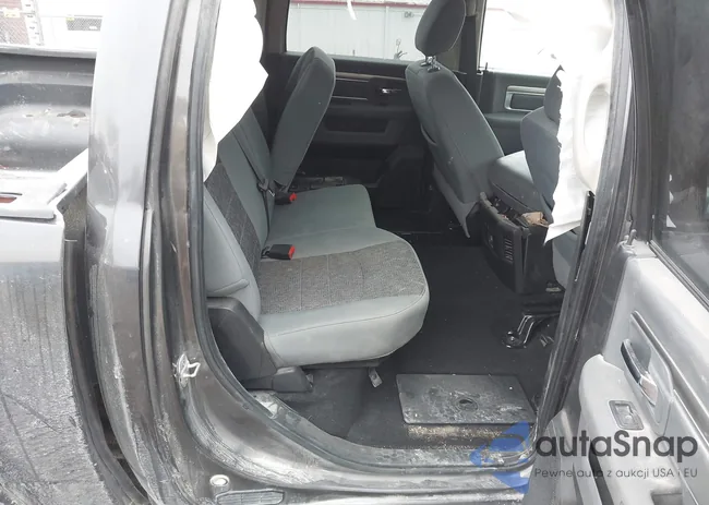 1C6RR7LT6JS352542: 44374959