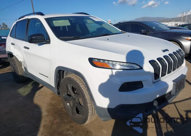 1C4PJLAB8GW324866: 44375069