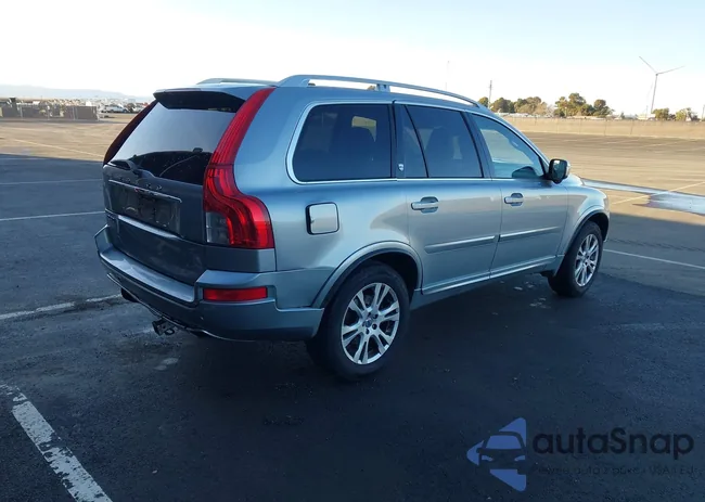 YV4952CY6E1686050: 44375077