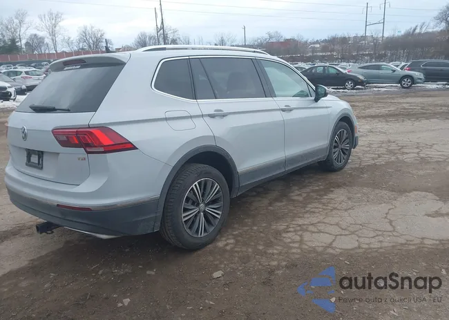 3VV3B7AX5JM039078: 44375246