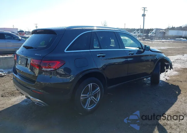 W1N0G8EB0MF870234: 44375247