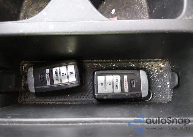 5J8TC2H33ML013071: 44375285