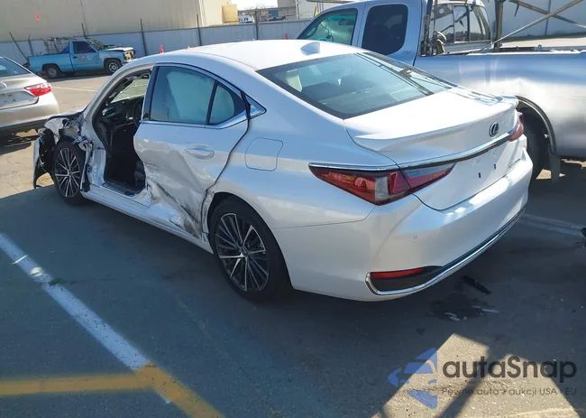 58ADA1C19SU060691: 44375301