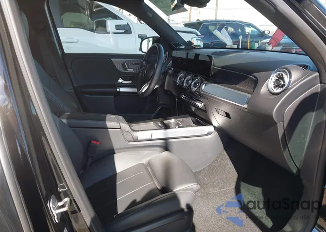 W1N4M4HB4RW371779: 44375336