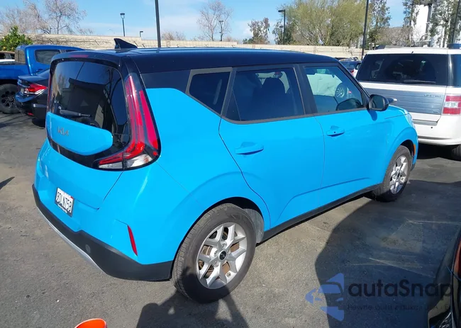 KNDJ23AU5P7194883: 44375337