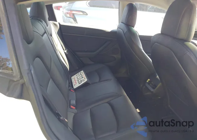 5YJ3E1EA0MF996770: 44375374