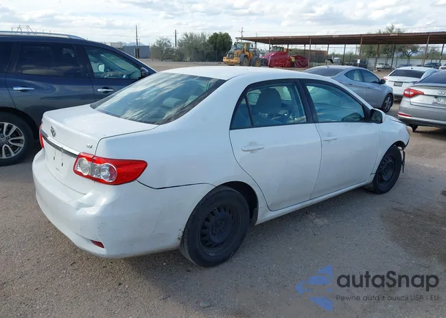 2T1BU4EE2BC582801: 44375464