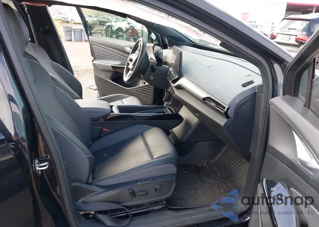 1V2FMPE85PC006812: 44375502