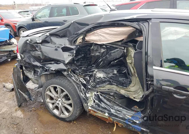 3FAHP0HA1CR319753: 44374517