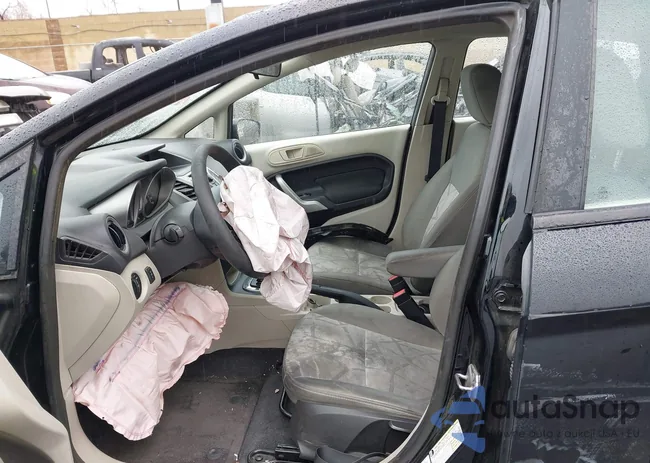 3FADP4EJ5CM132068: 44374586