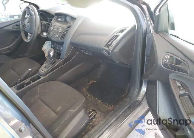 1FADP3E20JL330073: 44374675