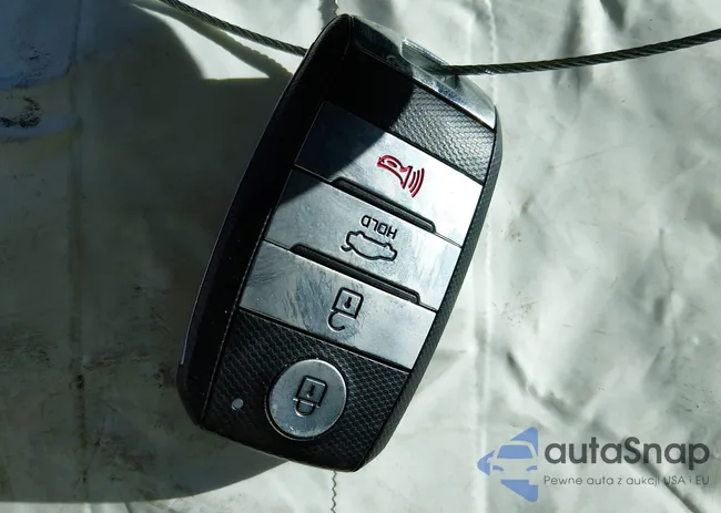 3KPA24ADXPE602493: 44374711