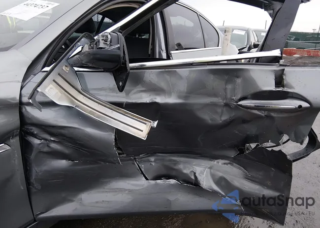 WBA5B3C57FD543210: 44374737