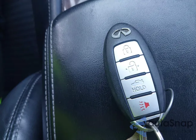 JN1BV7AR3EM683976: 44376149