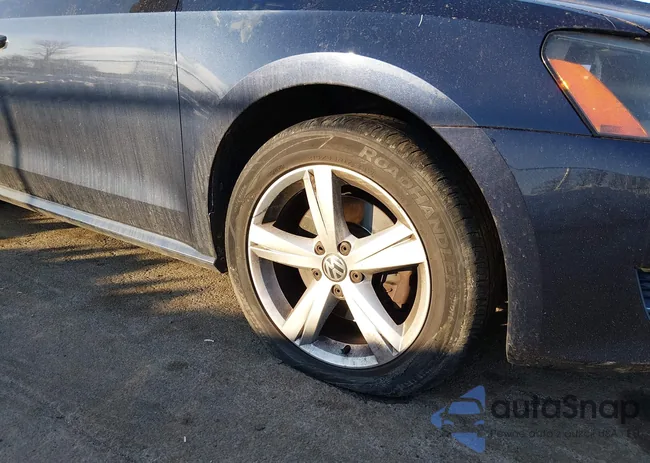 1VWBP7A36CC015429: 44376155