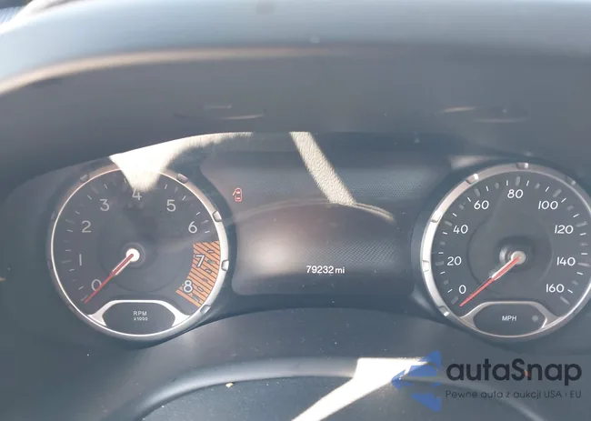 ZACNJDB16NPN62872: 44376213