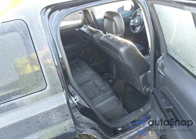 1C4NJRCB0ED634591: 44376243