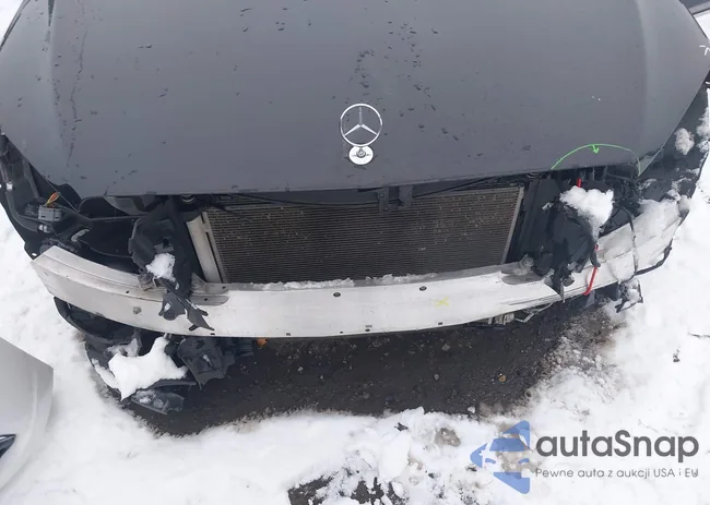 W1KUG8GB6LA555963: 44376460