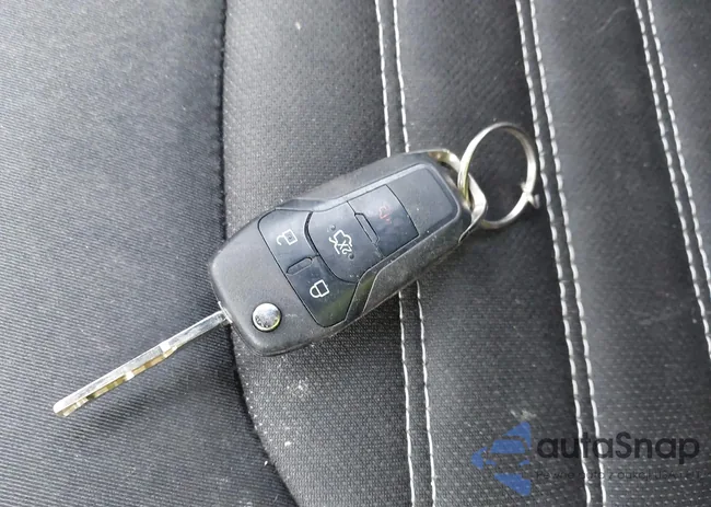 3FA6P0H7XDR131469: 44376485