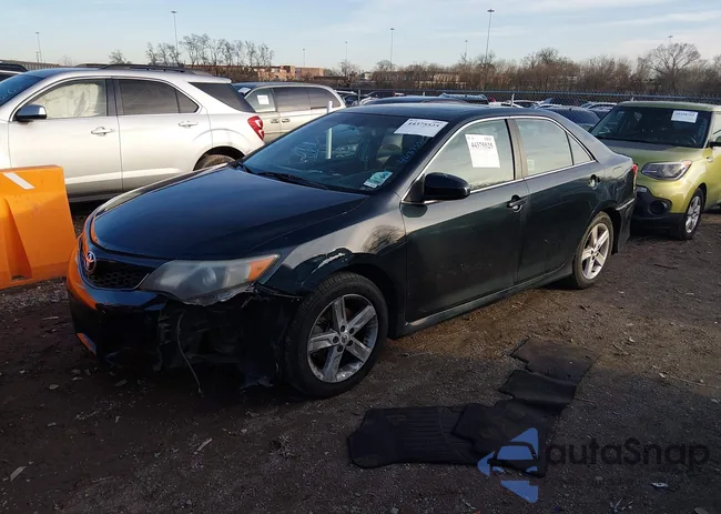 4T1BF1FK2CU084806: 44375525