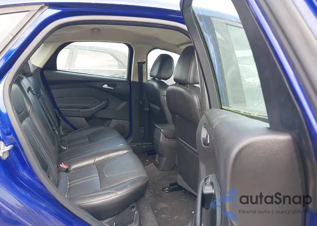 1FADP3F21EL137788: 44375539