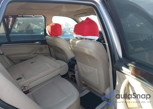 5UXFE435X8L007217: 44375556