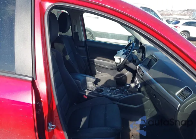 JM3KE4CY5G0864482: 44375632