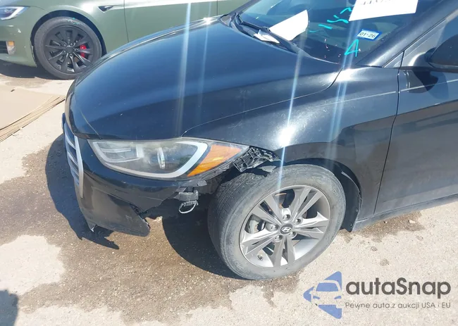 KMHD84LF0JU520478: 44375707