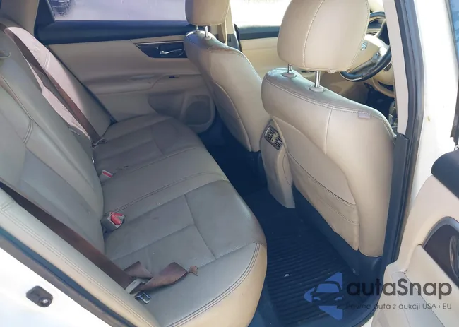 1N4BL3APXFC178640: 44375814