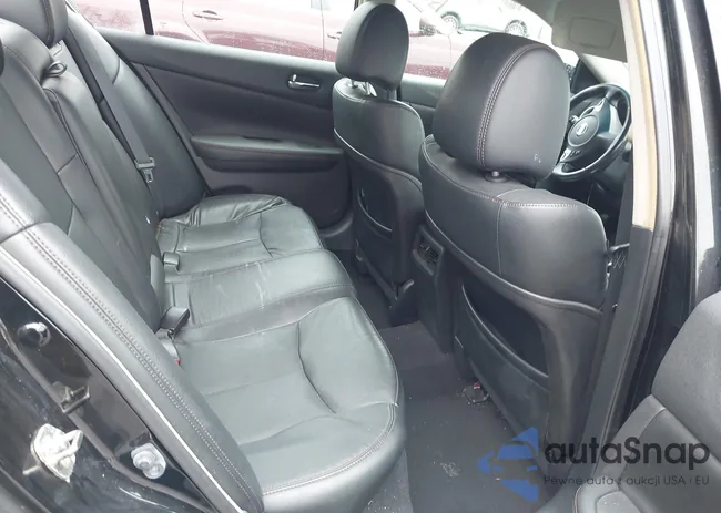 1N4AA5AP4EC496524: 44376895