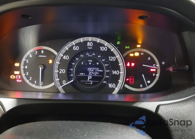 1HGCR3F81FA014611: 44376960