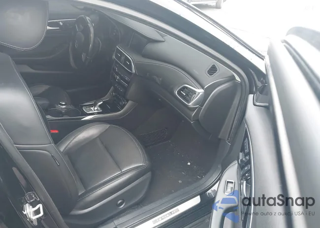 SJKCH5CR9HA028279: 44377074