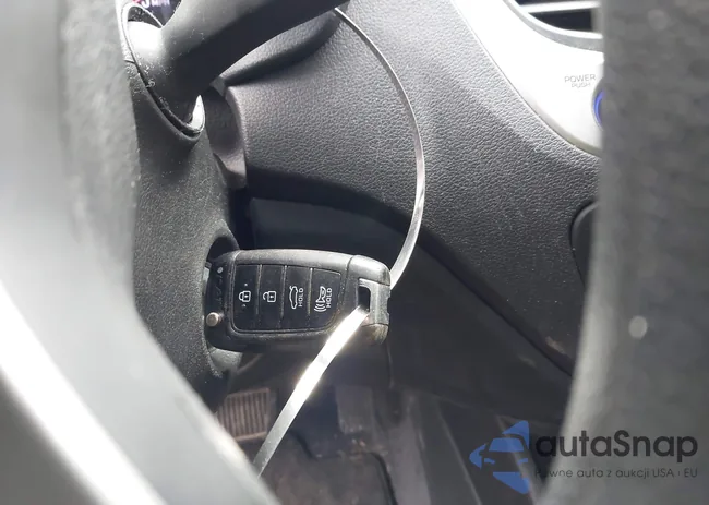 3KPC24A33KE087409: 44377089