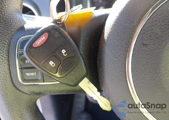 1C4NJDBB0ED529098: 44377097