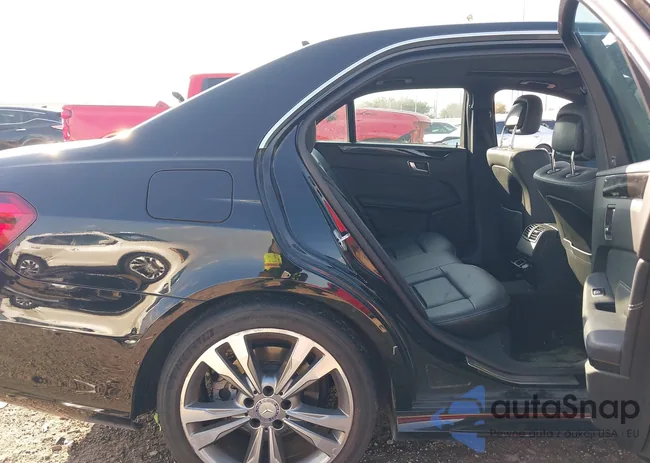 WDDHF5KB4EB062550: 44377191