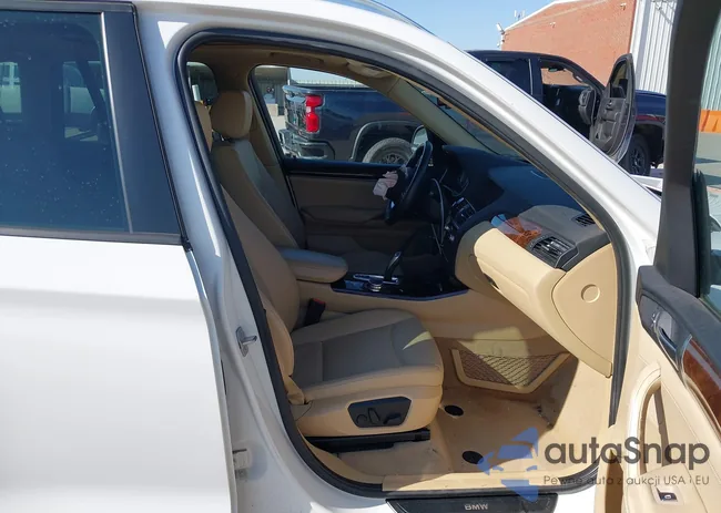 5UXWX9C53G0D95286: 44377334