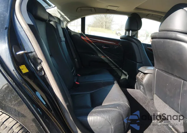 JTHCL5EF5A5006006: 44377343