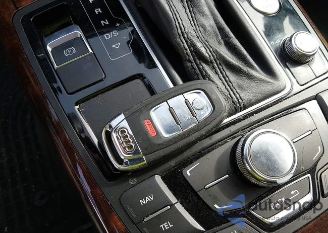 WAUGGAFCXDN050864: 44377356