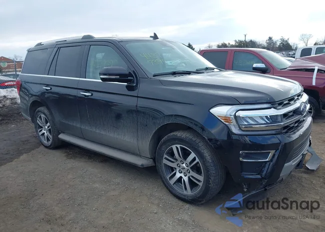 1FMJU2A8XREA32006: 44377395