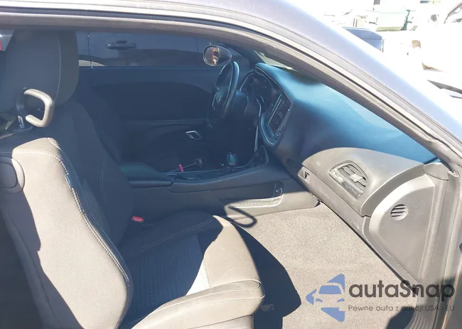 2C3CDZAG5NH132230: 44377412