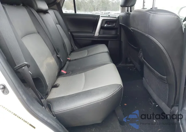 JTEBU5JR8F5271712: 44377416