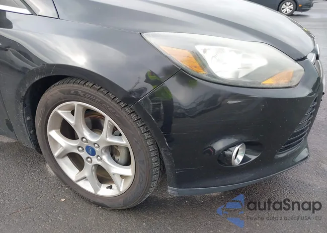 1FADP3J27EL227311: 44376512