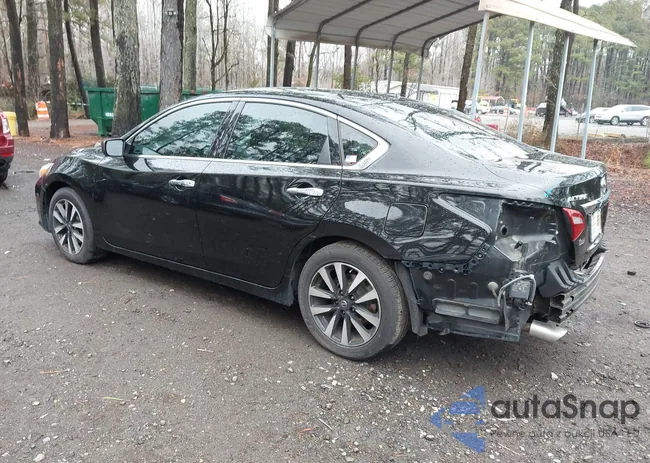 1N4AL3AP4JC111990: 44376720