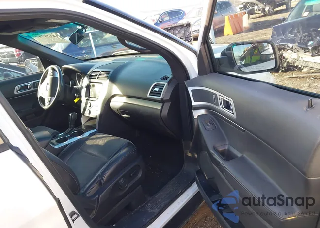 1FM5K7D81FGA63757: 44376787