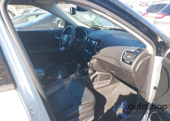 3C4NJCCB3LT198503: 44376814