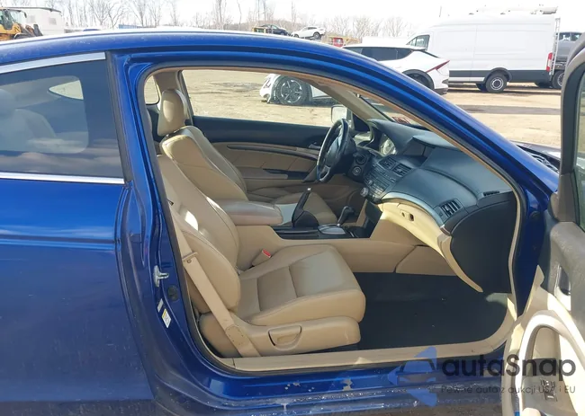 1HGCS12879A014924: 44376836