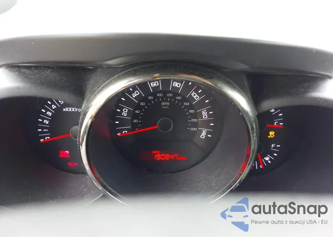 KNDJT2A2XB7271925: 44376846