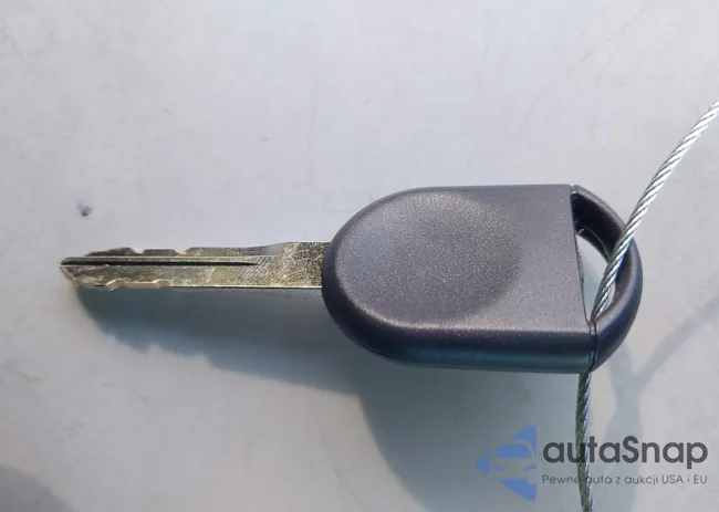 1FAHP2E82EG109119: 44376853