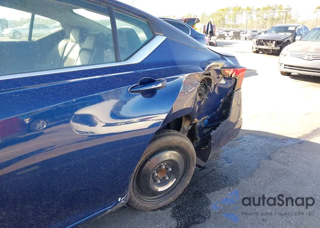 1N4BL4CV1MN358589: 44377902